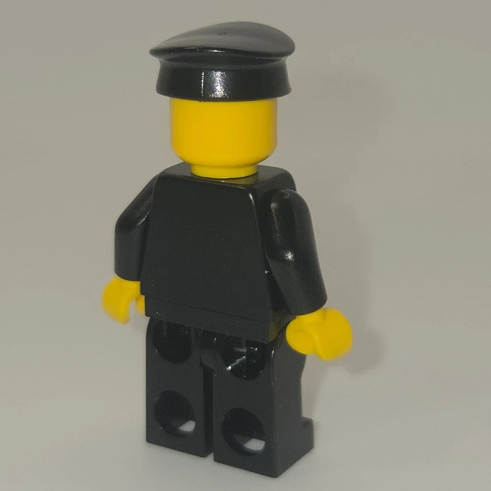 LEGO Pilot Minifigure Black Uniform Sunglasses Black Cap Airplane Pin